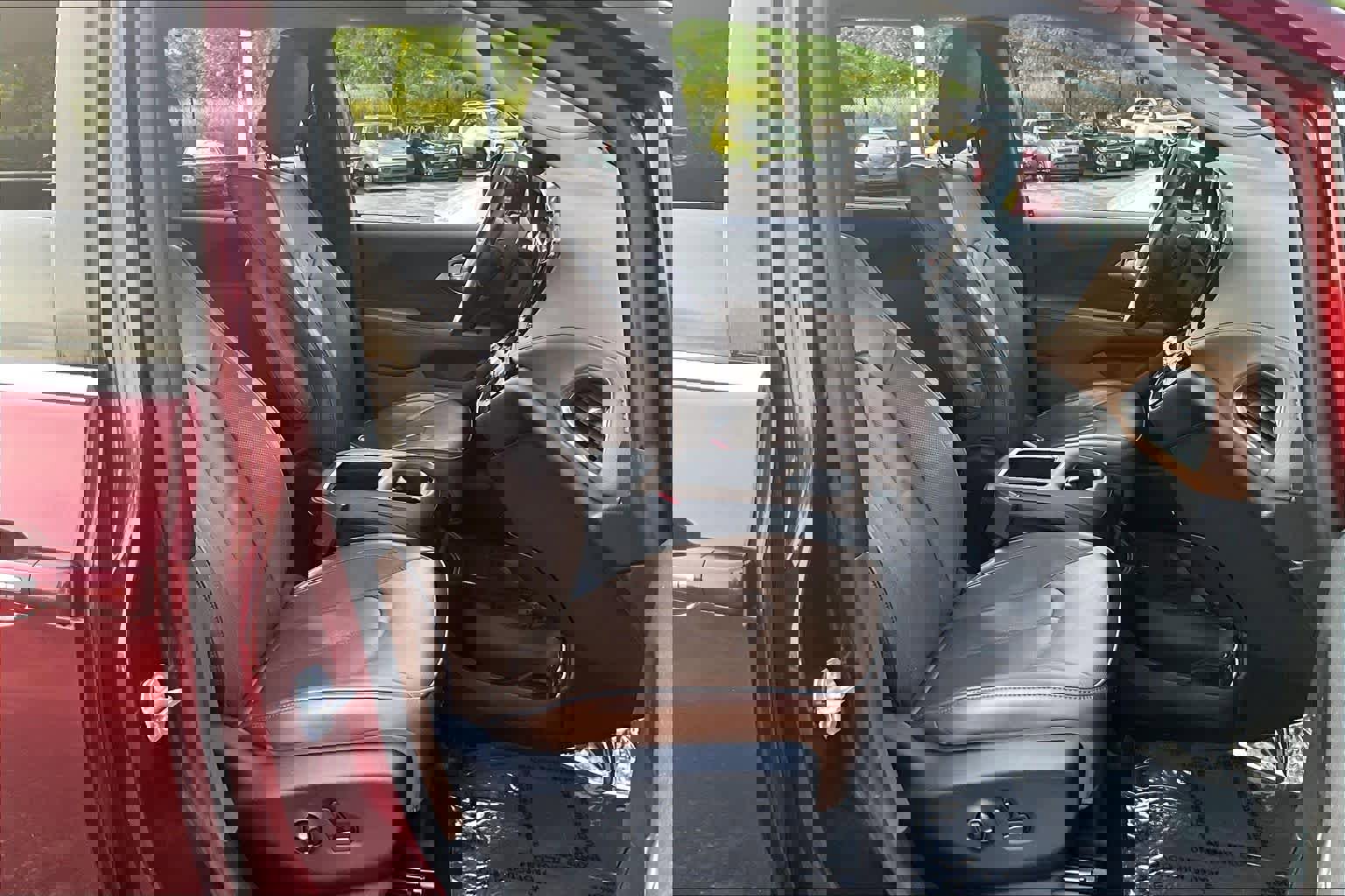 Used 2017 Chrysler Pacifica Limited FWD image 9