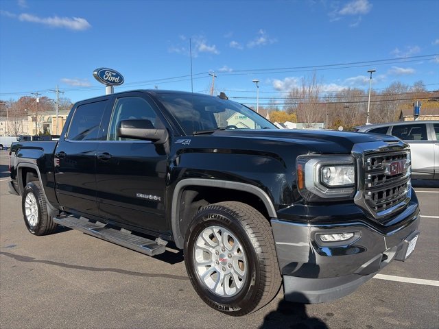 Used 2017 GMC Sierra 1500 SLE w/ SLE Value Package