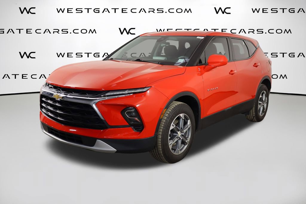 Used 2023 Chevrolet Blazer LT AWD/4WD image 1