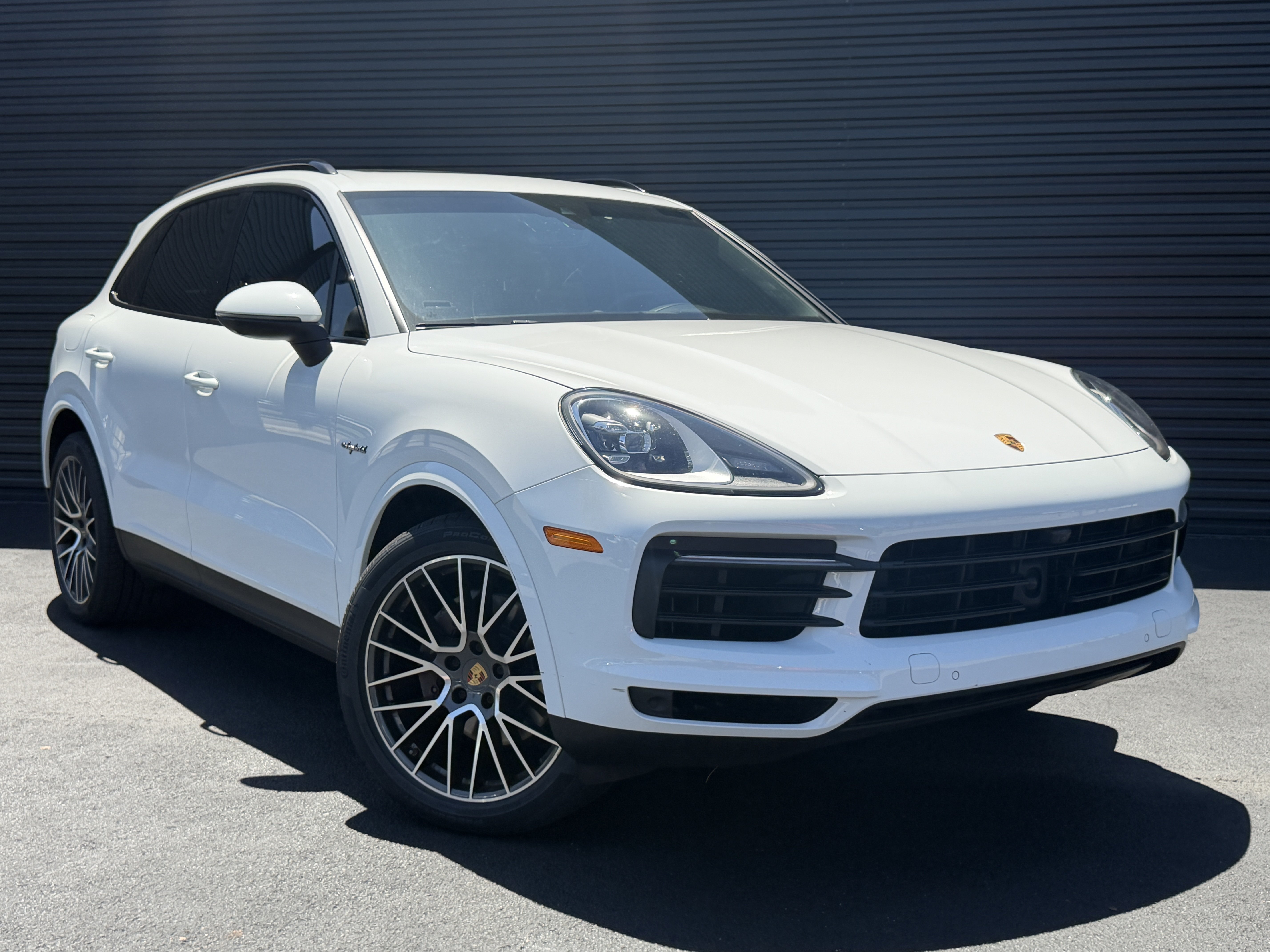 Certified 2021 Porsche Cayenne E-Hybrid AWD/4WD image 7