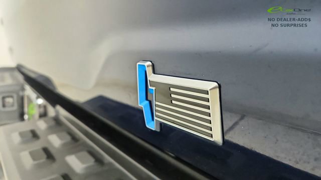 Used 2023 Ford F150 Lightning Lariat w/ Equipment Group 511A High image 19