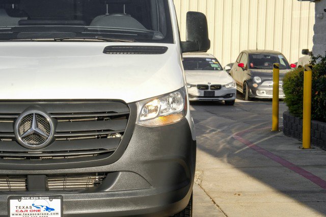 Used 2020 Mercedes-Benz Sprinter 2500 image 37