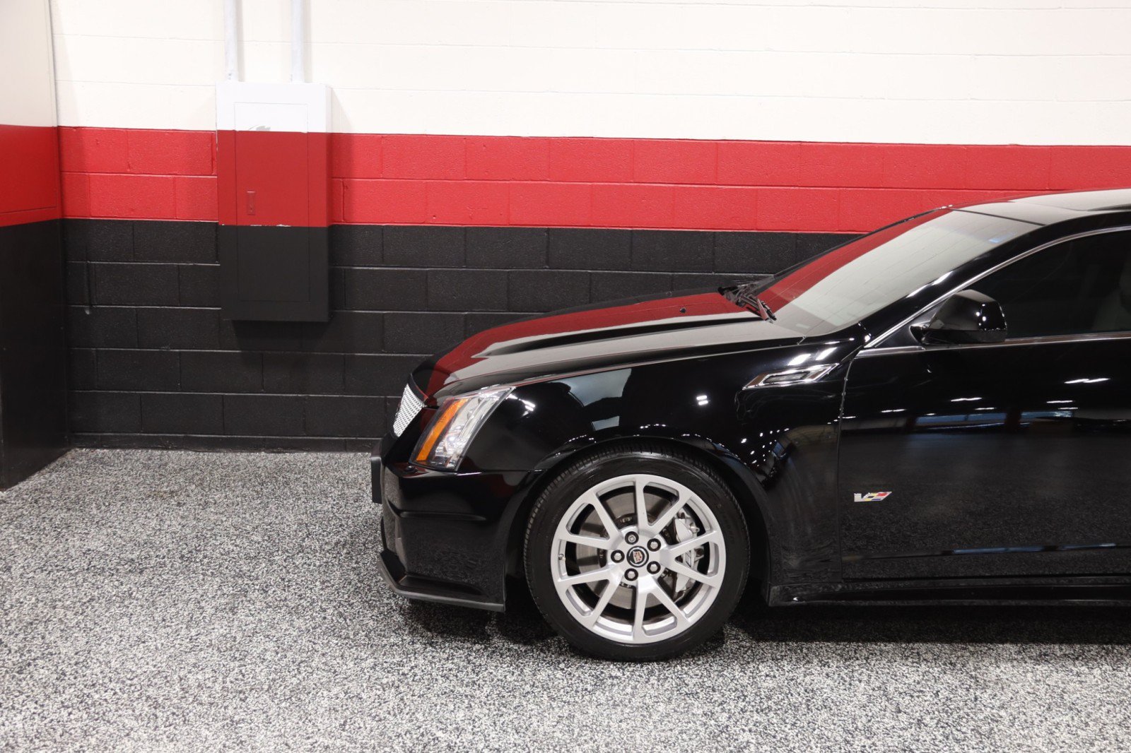 Used 2014 Cadillac CTS V w/ Wood Trim Package RWD image 21