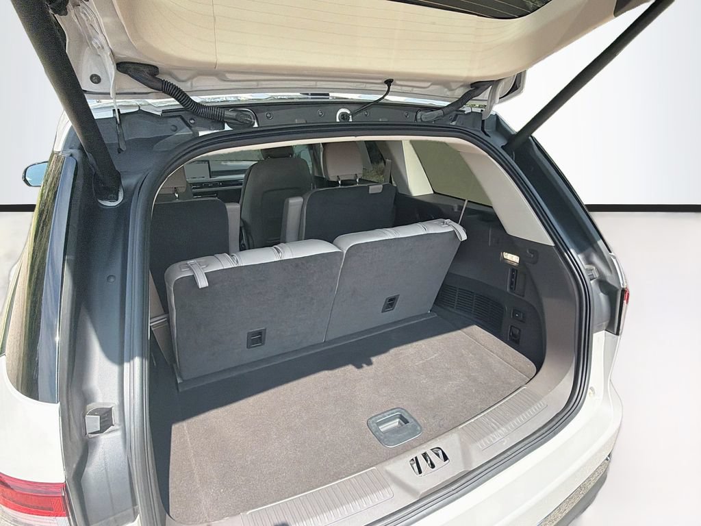 Used 2023 Lincoln Aviator Reserve w/ Elements Package Plus AWD/4WD image 30