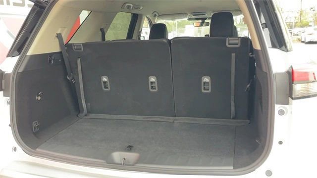 New 2025 Nissan Pathfinder SL image 26