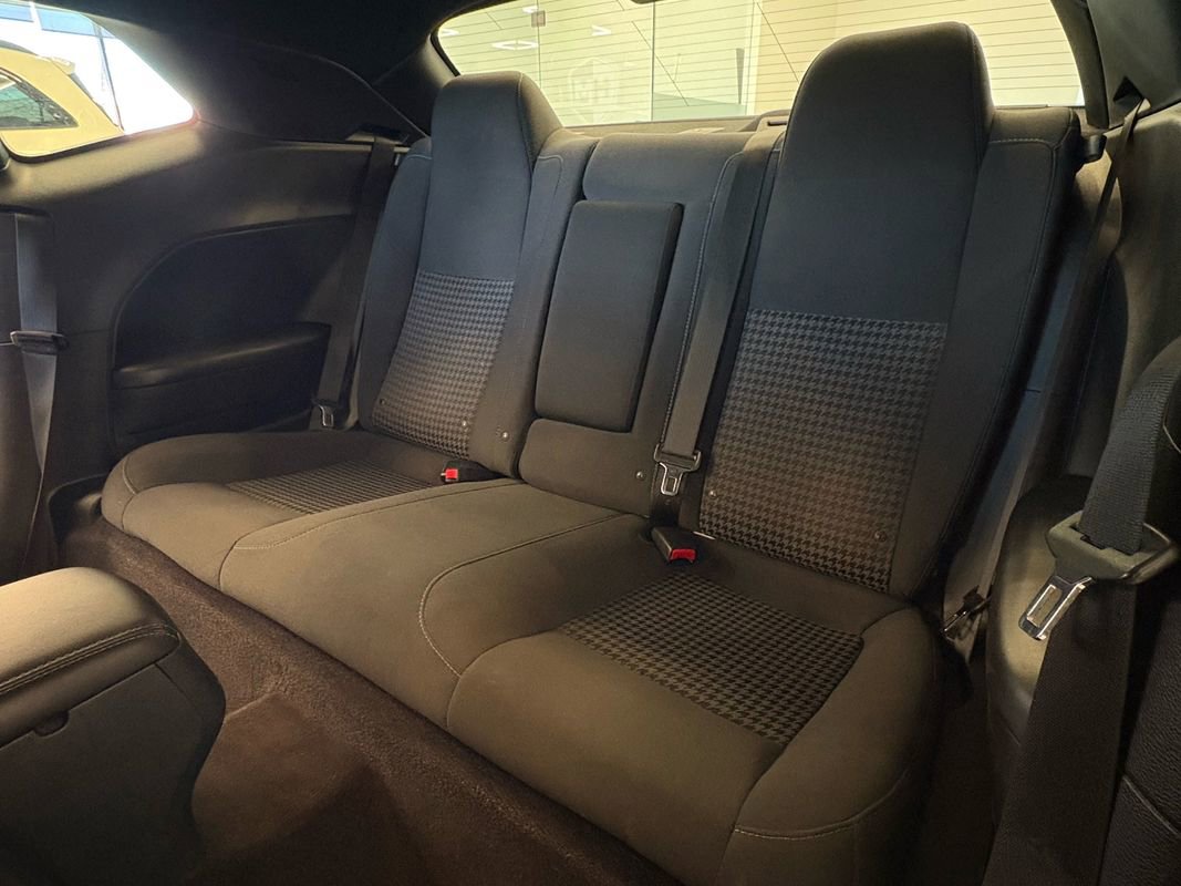 Used 2019 Dodge Challenger R/T image 22