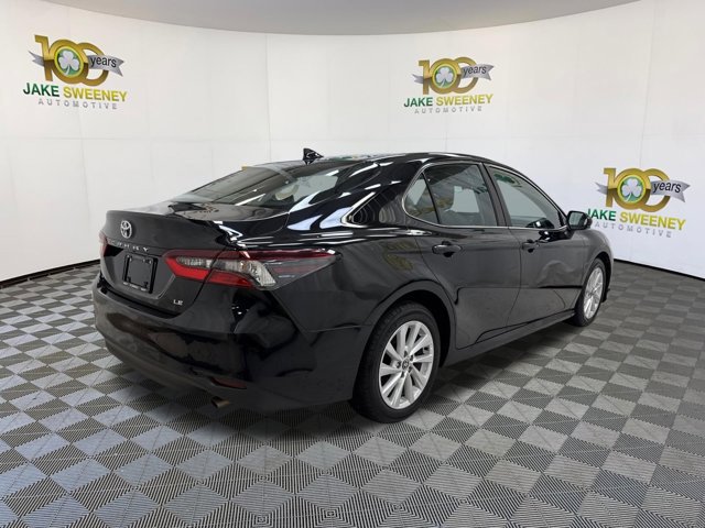 Used 2022 Toyota Camry LE FWD image 10
