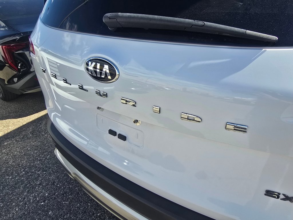 Used 2021 Kia Telluride SX w/ Towing Package image 11