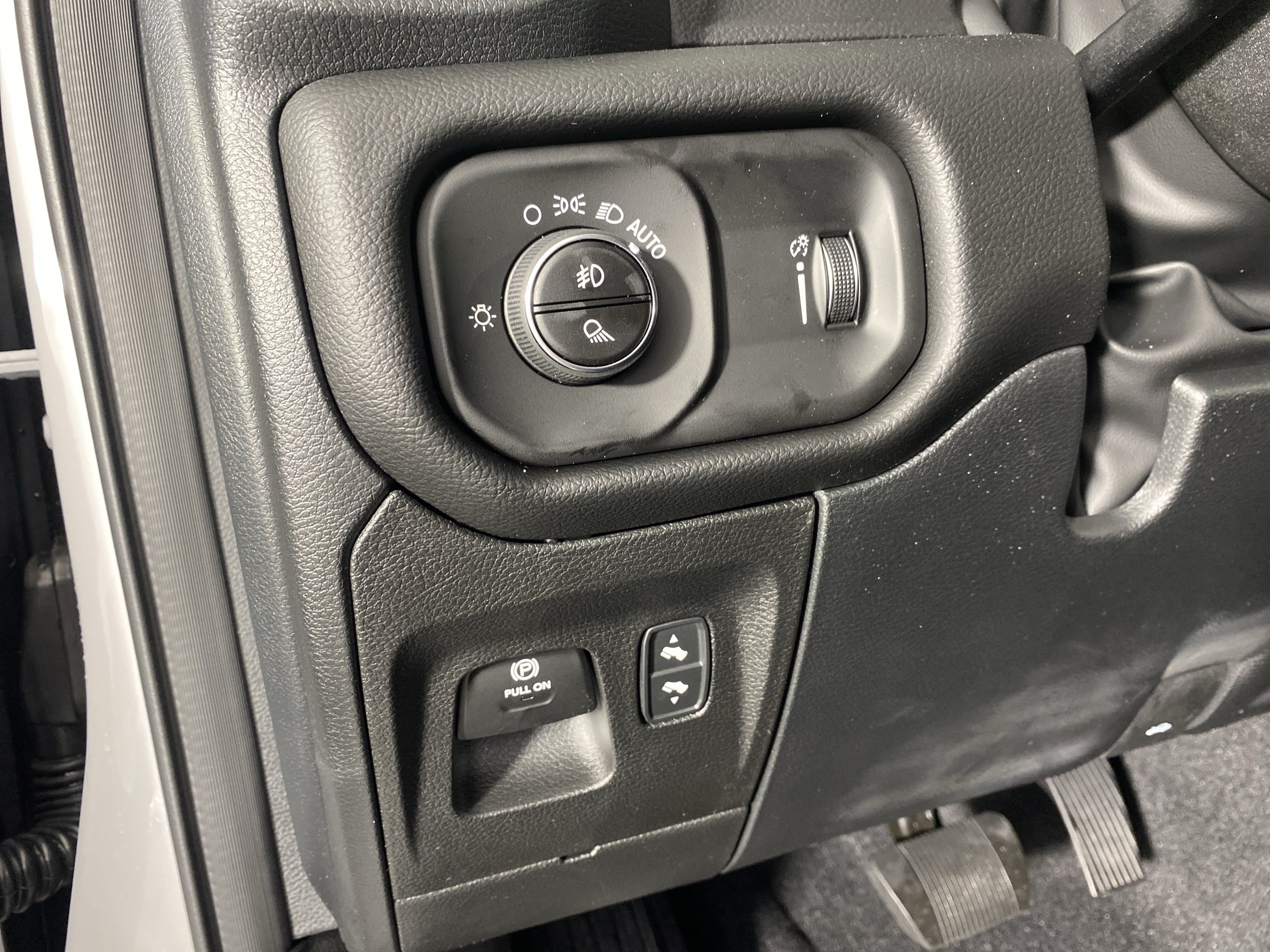New 2026 RAM 1500 Big Horn AWD/4WD image 29