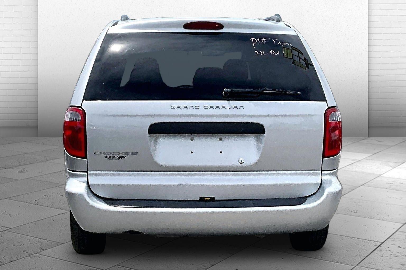 Used 2006 Dodge Grand Caravan SE w/ Popular Equipment Group I FWD image 3