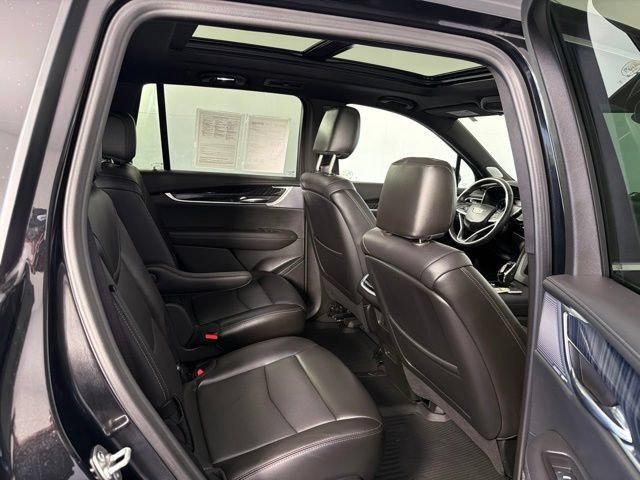 Used 2024 Cadillac XT6 Premium Luxury w/ LPO, Floor Liner Package FWD image 22