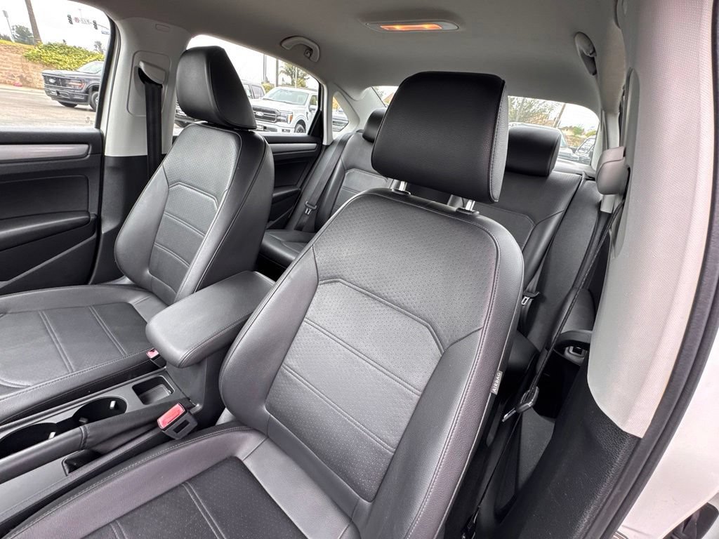 Used 2014 Volkswagen Passat 1.8T S FWD image 19