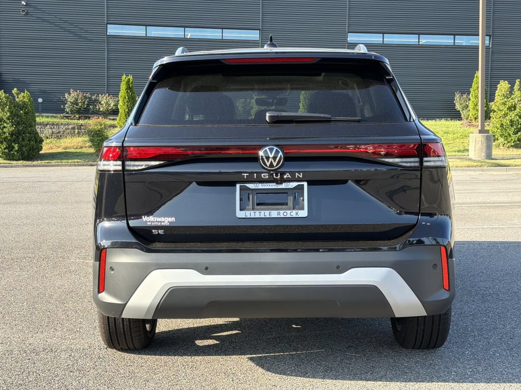 New 2026 Volkswagen Tiguan SE FWD image 4
