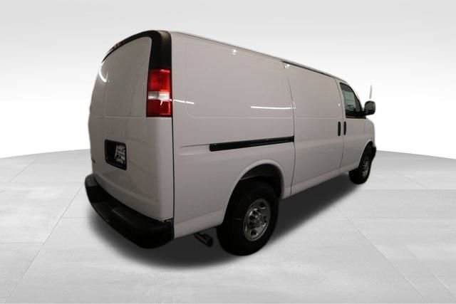 New 2025 Chevrolet Express 2500 w/ Driver Convenience Package image 2