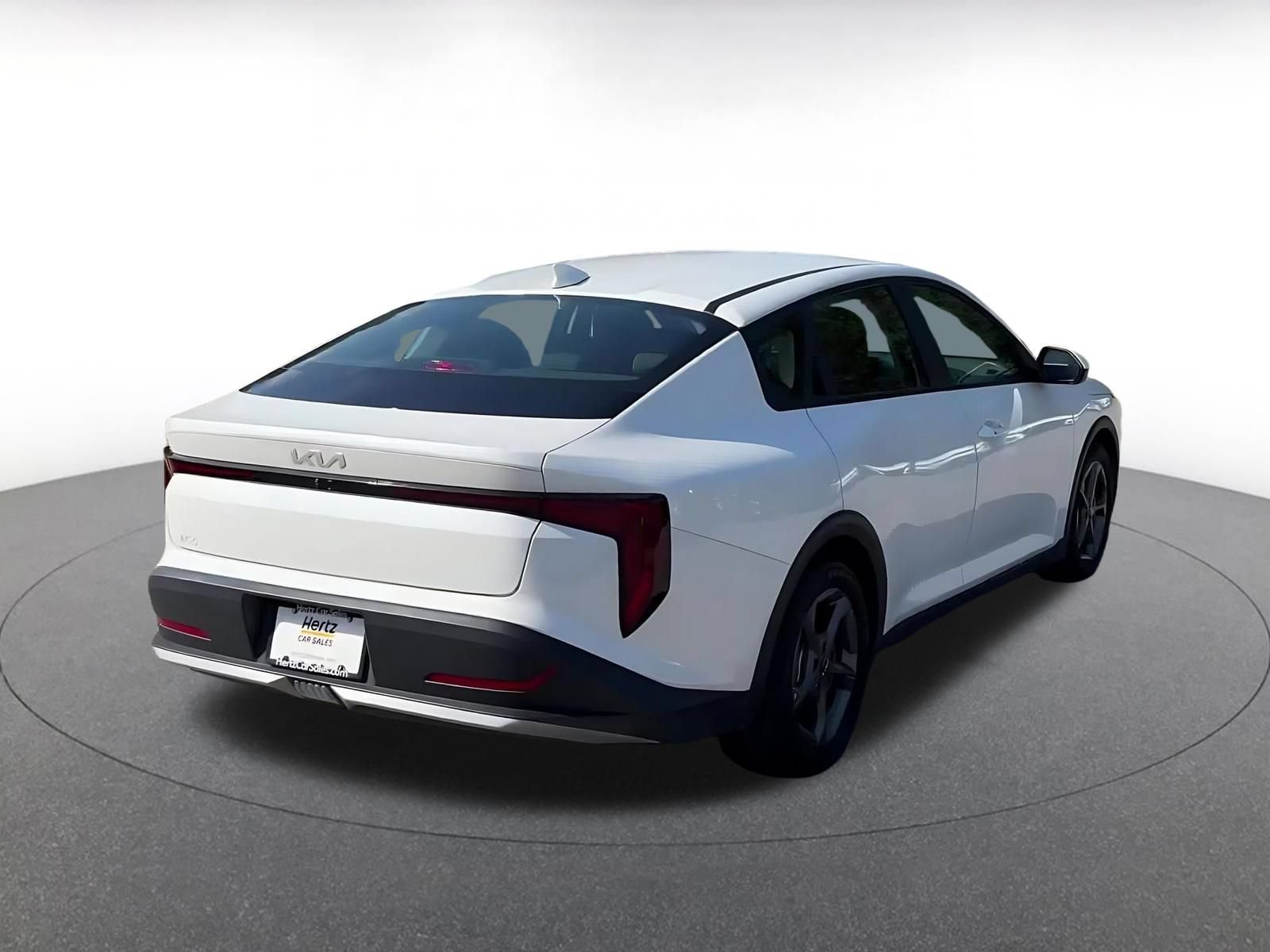Used 2025 Kia K4 FWD image 12