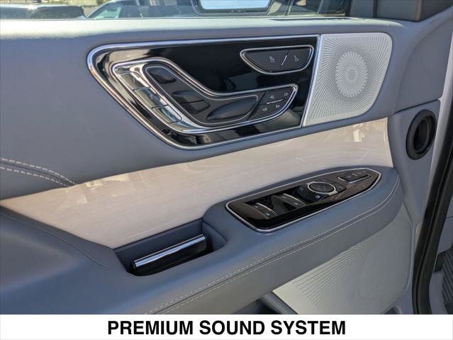 Used 2024 Lincoln Navigator Black Label AWD/4WD image 11