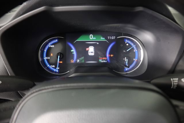Used 2025 Toyota RAV4 LE image 35