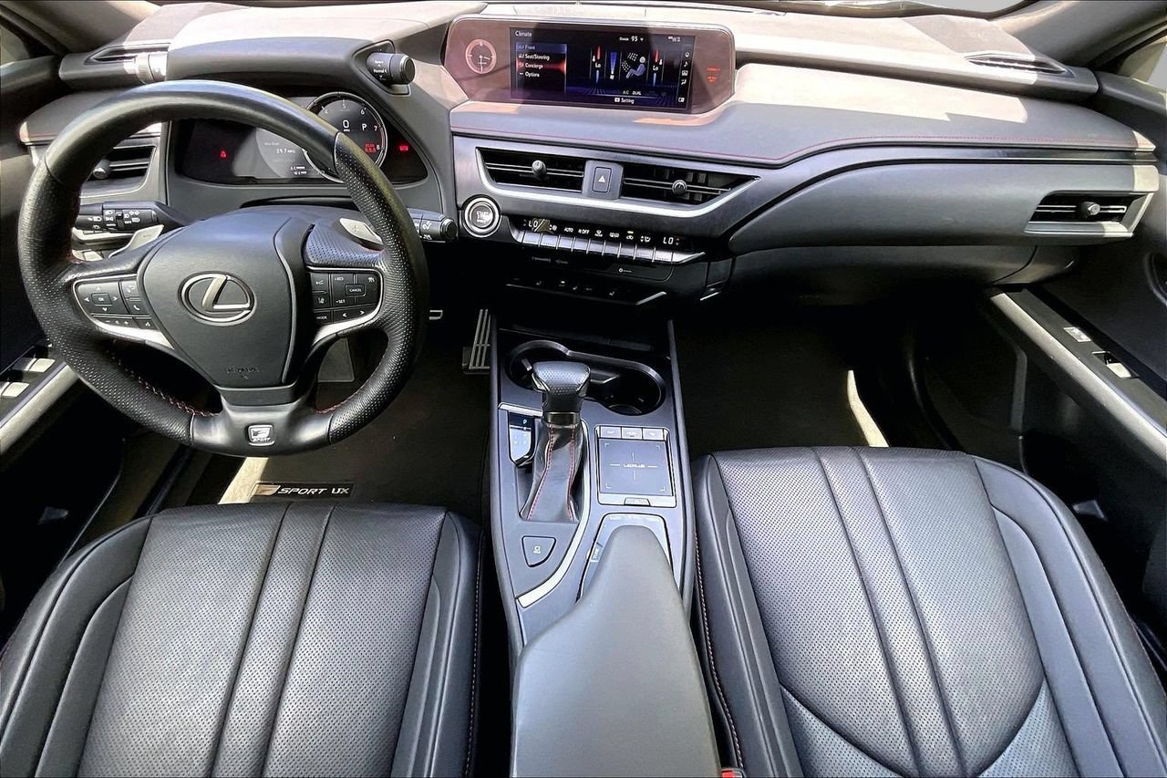 Used 2019 Lexus UX 200 F Sport w/ F Sport Premium Package FWD image 15