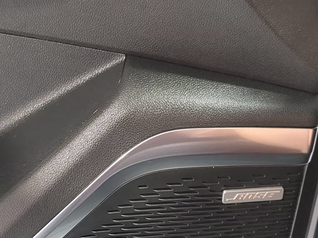 Used 2026 Chevrolet Traverse RS w/ LPO, Floor Liner Package AWD/4WD image 34