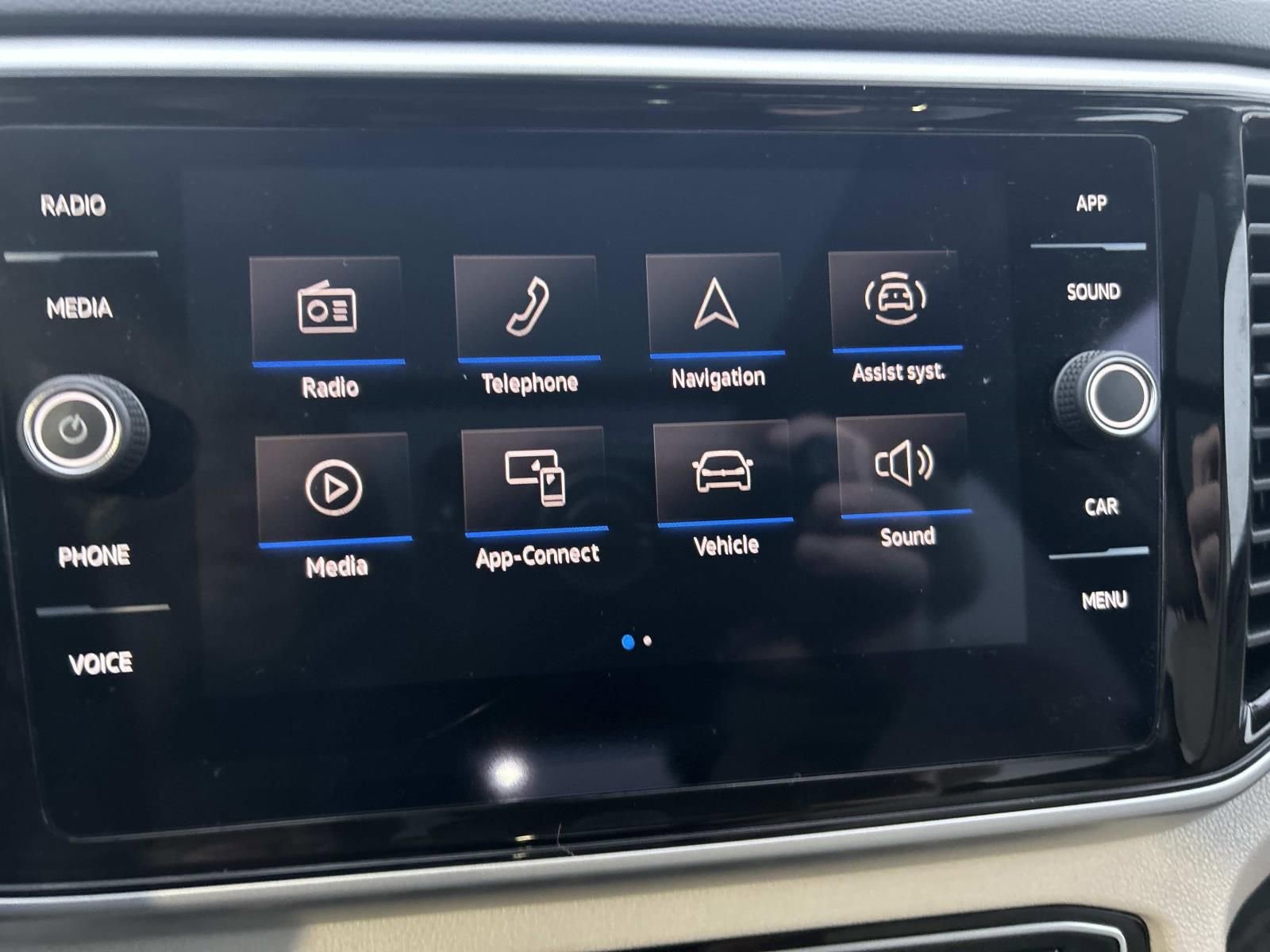 Certified 2022 Volkswagen Atlas SE image 35