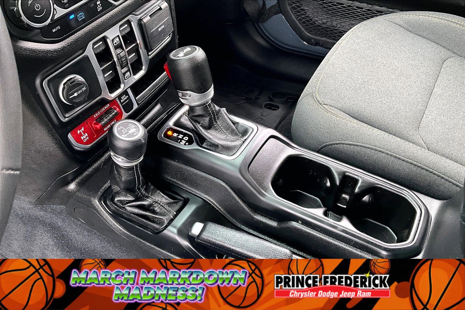 Used 2024 Jeep Wrangler Willys image 14