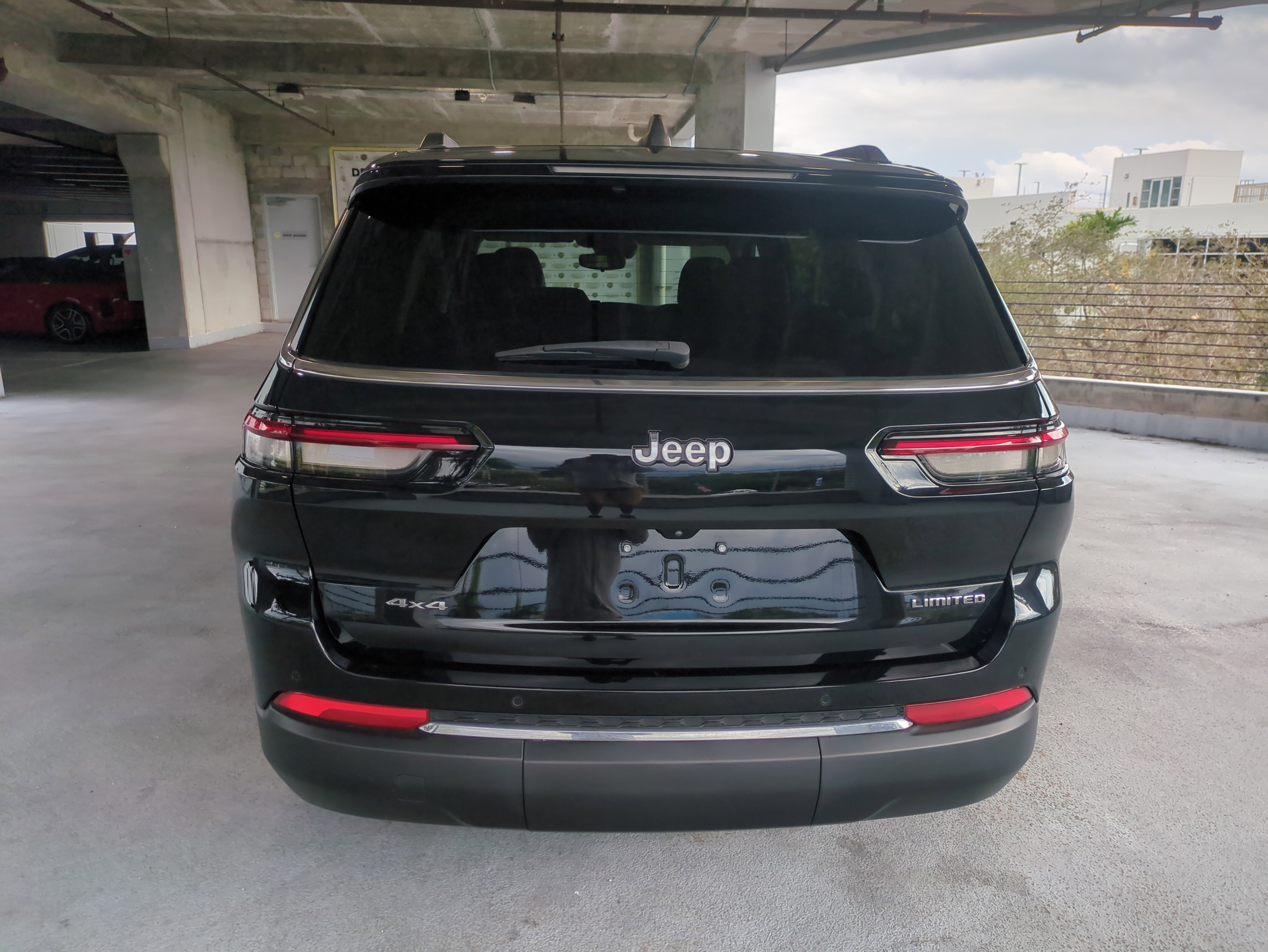 Certified 2023 Jeep Grand Cherokee L Limited image 6