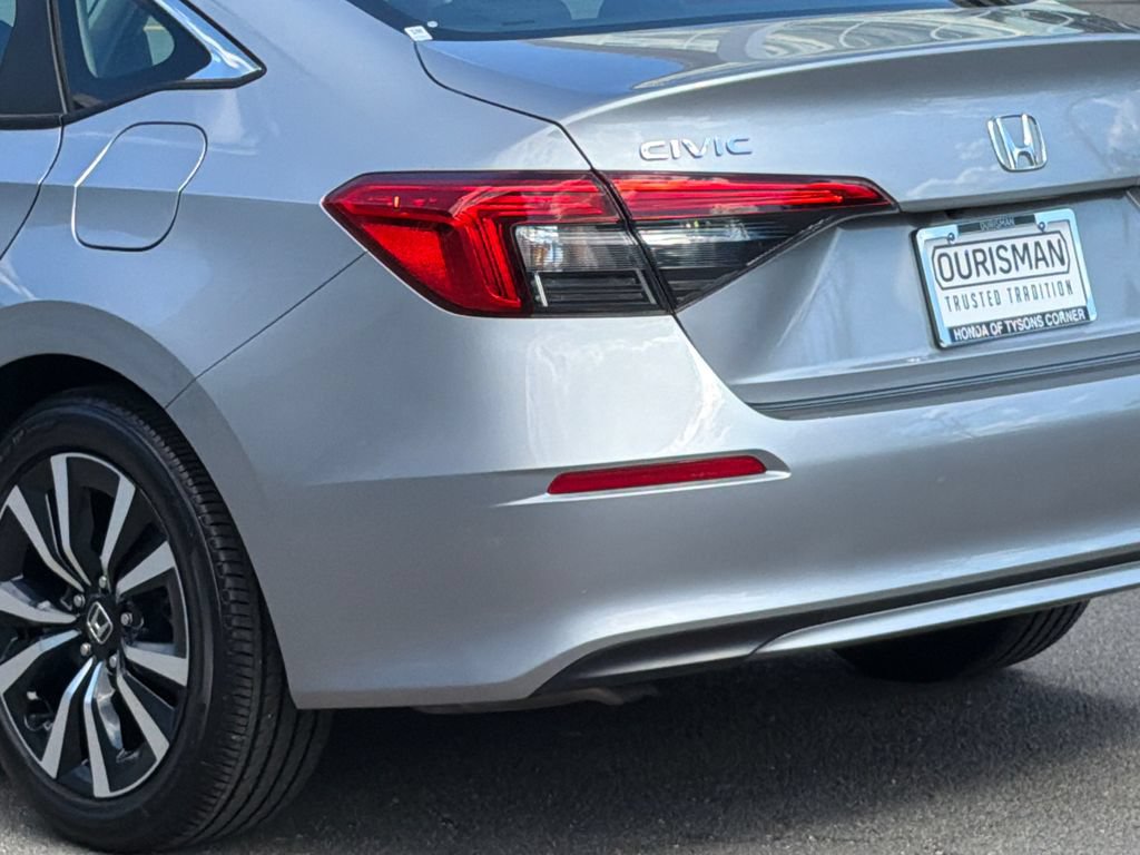 Used 2023 Honda Civic EX image 6