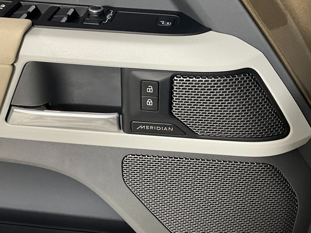 Certified 2023 Land Rover Defender 110 S image 18