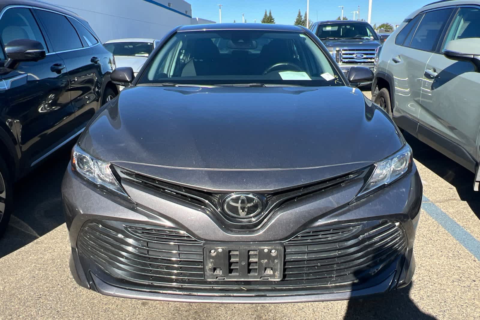 Used 2020 Toyota Camry LE w/ Convenience Package FWD video 2