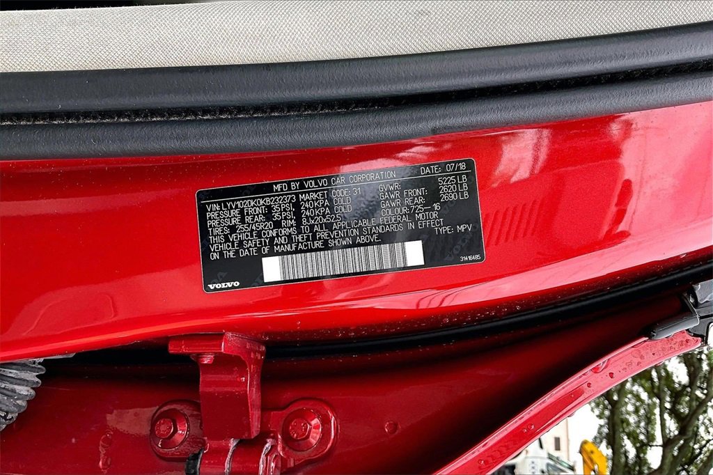 Used 2019 Volvo XC60 T5 Momentum w/ Premium Package image 36