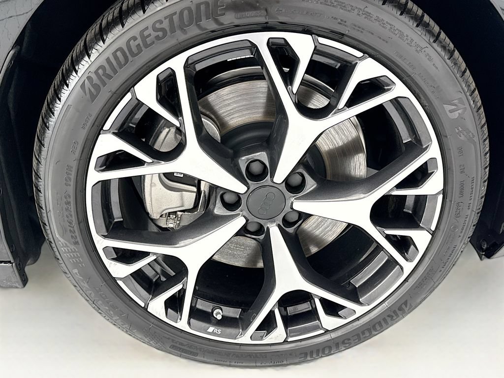 Used 2026 Audi A6 Premium Plus AWD/4WD image 31