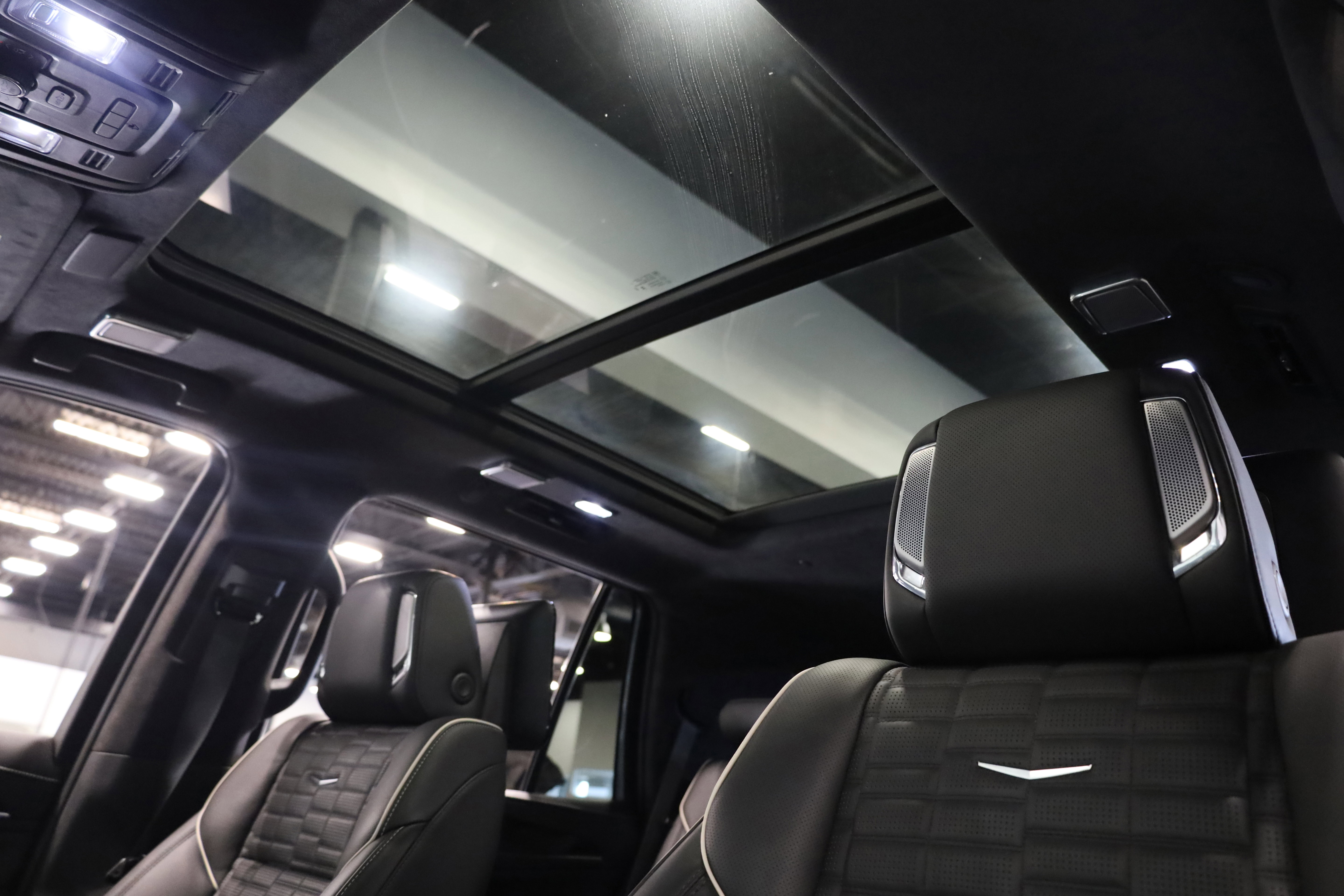 Used 2023 Cadillac Escalade V image 36