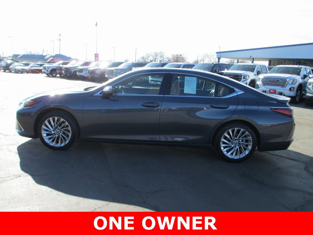 Used 2023 Lexus ES 350 Ultra Luxury image 8