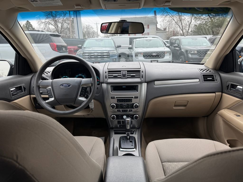 Used 2010 Ford Fusion SE image 17