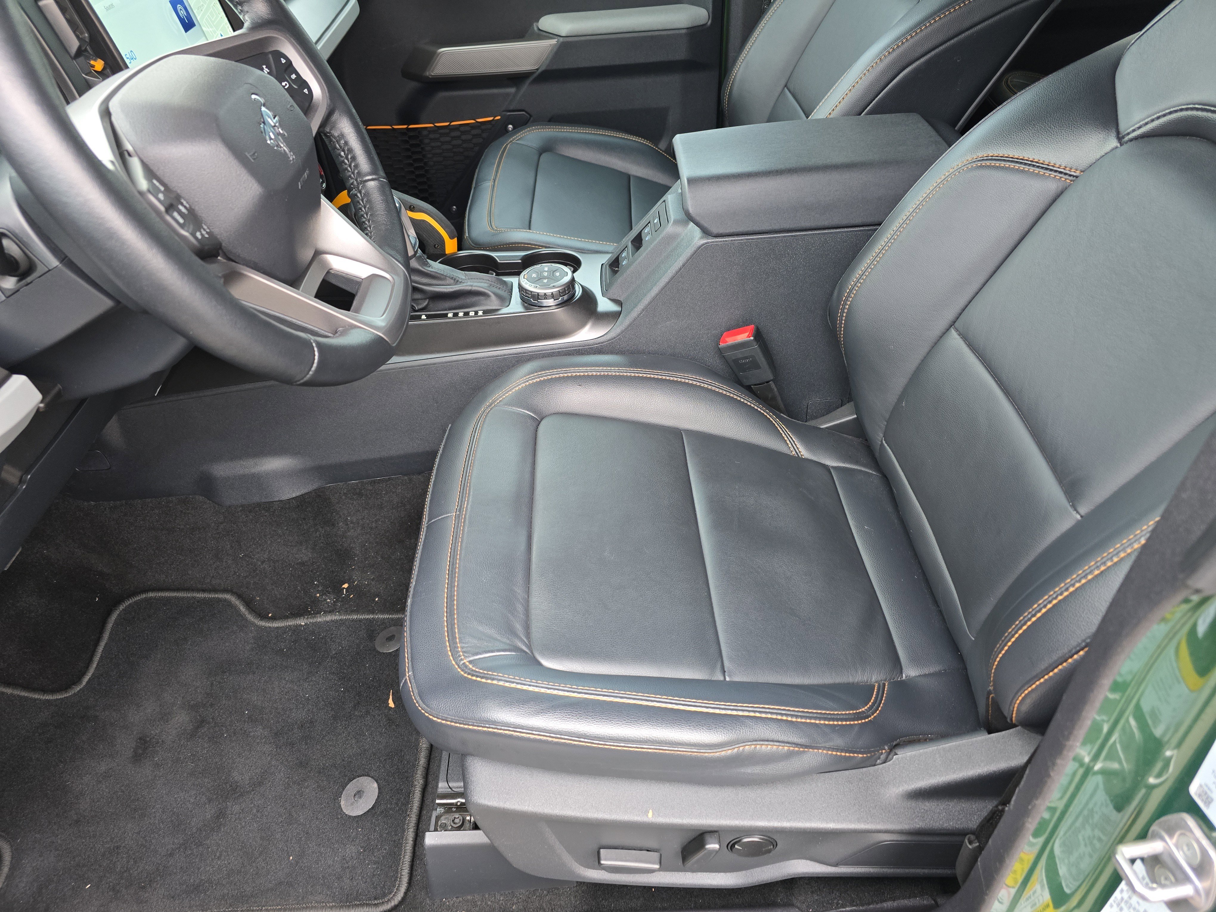 Used 2023 Ford Bronco Badlands image 21