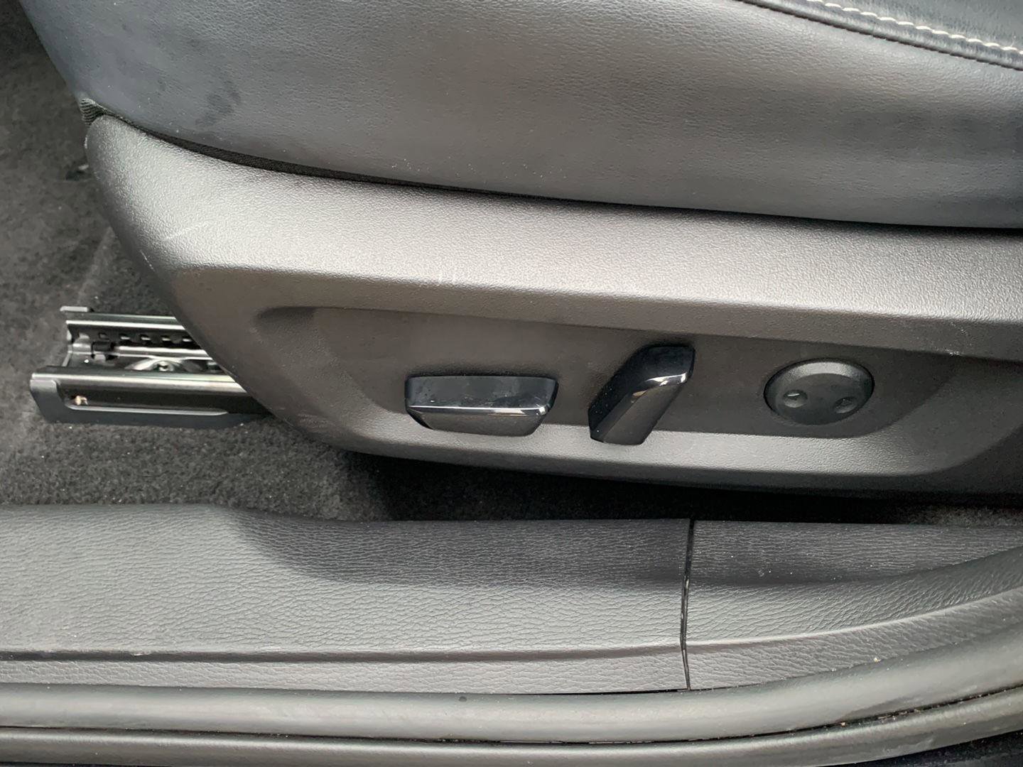 Used 2024 Mitsubishi Outlander SE image 18