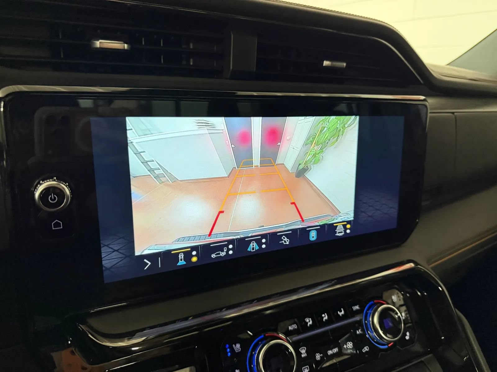 Used 2023 GMC Sierra 1500 AT4 w/ AT4 Preferred Package AWD/4WD image 26
