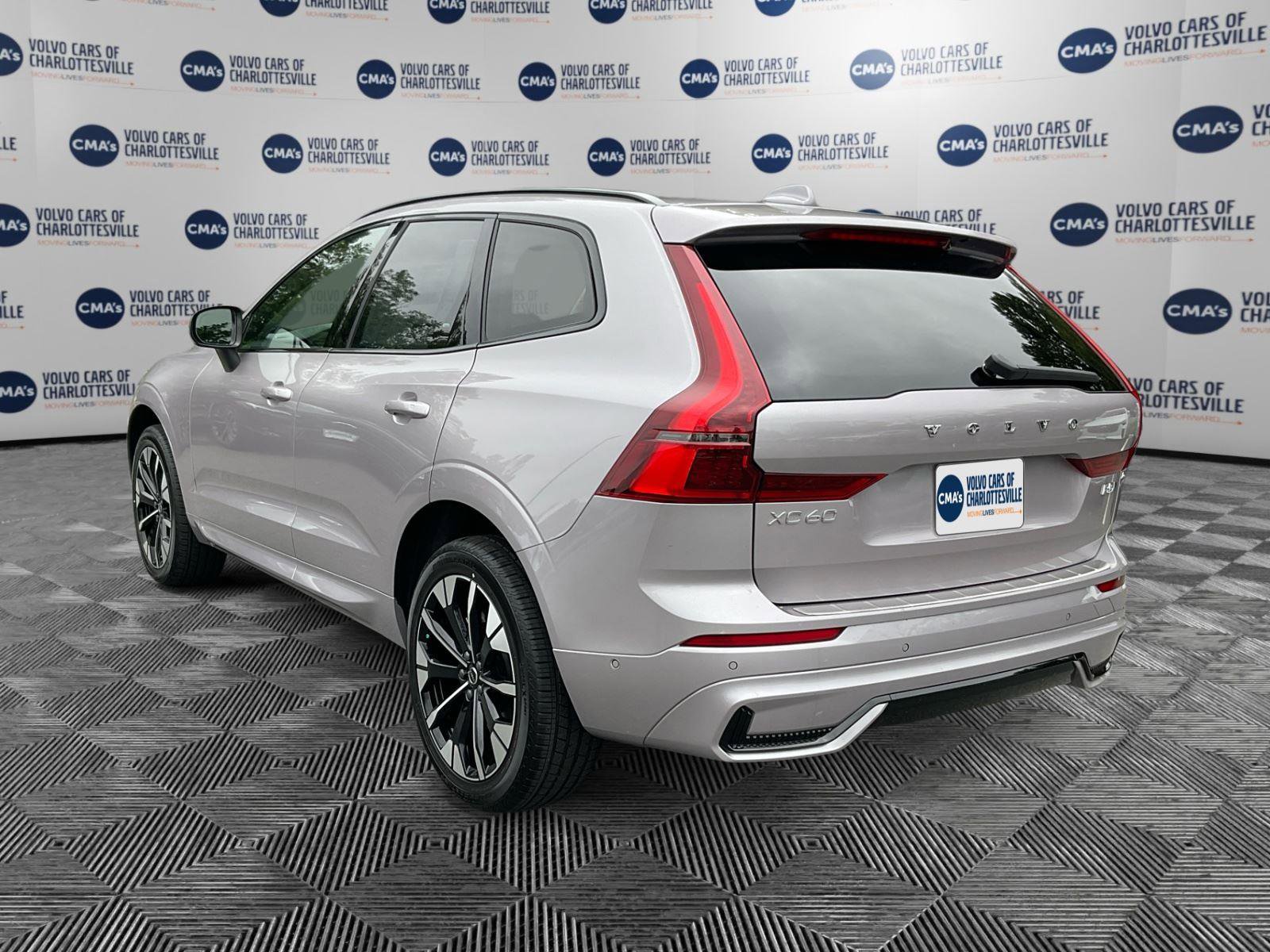 New 2026 Volvo XC60 B5 Plus w/ Protection Package Premier AWD/4WD image 3