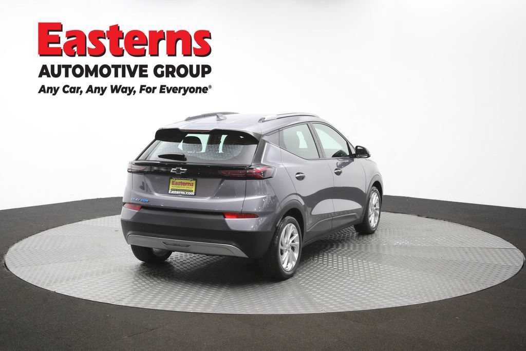 Used 2023 Chevrolet Bolt EUV LT w/ Driver Confidence Package FWD image 39