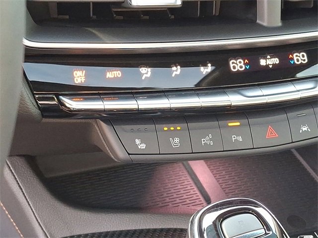 Certified 2025 Cadillac CT5 V image 20