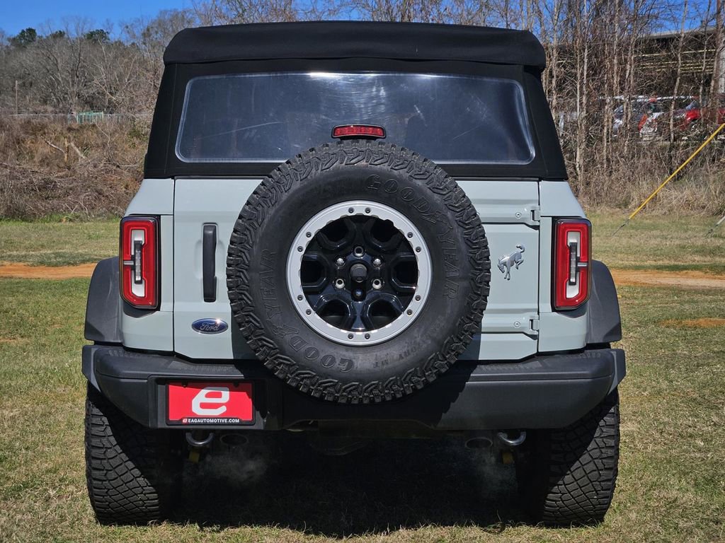 Used 2023 Ford Bronco Badlands w/ Sasquatch Package image 7
