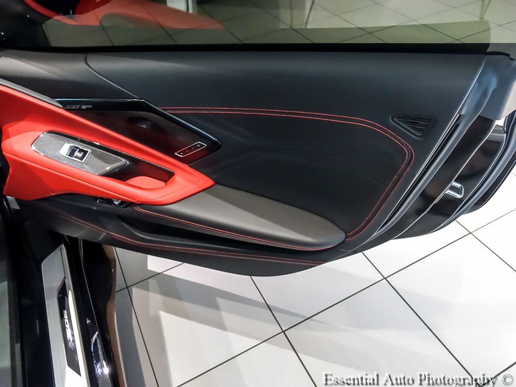 Used 2025 Chevrolet Corvette Z06 w/ Stealth Interior Trim Package RWD image 26