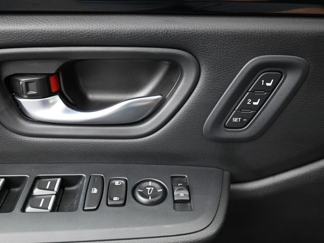 Used 2025 Honda Pilot EX-L image 27