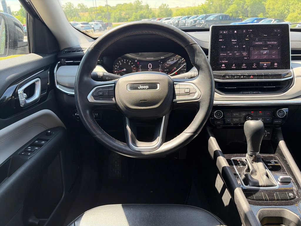 Used 2022 Jeep Compass Limited AWD/4WD image 11