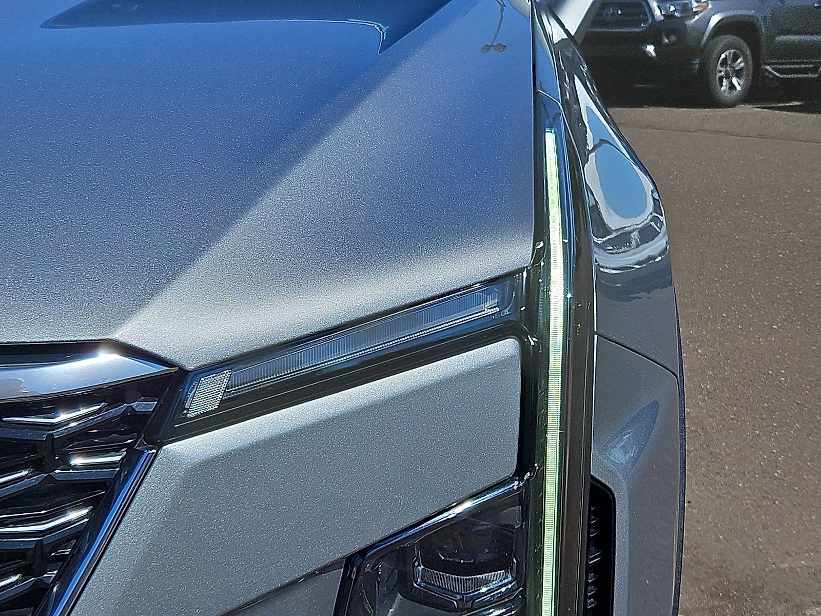 Certified 2024 Cadillac XT4 Premium Luxury image 9