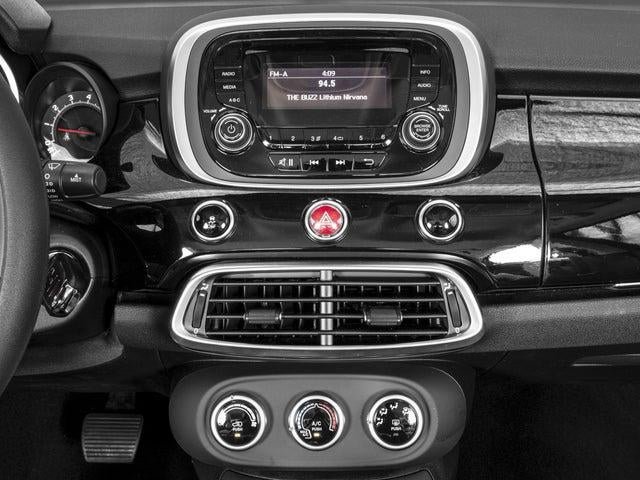 Used 2018 FIAT 500X Trekking FWD image 10