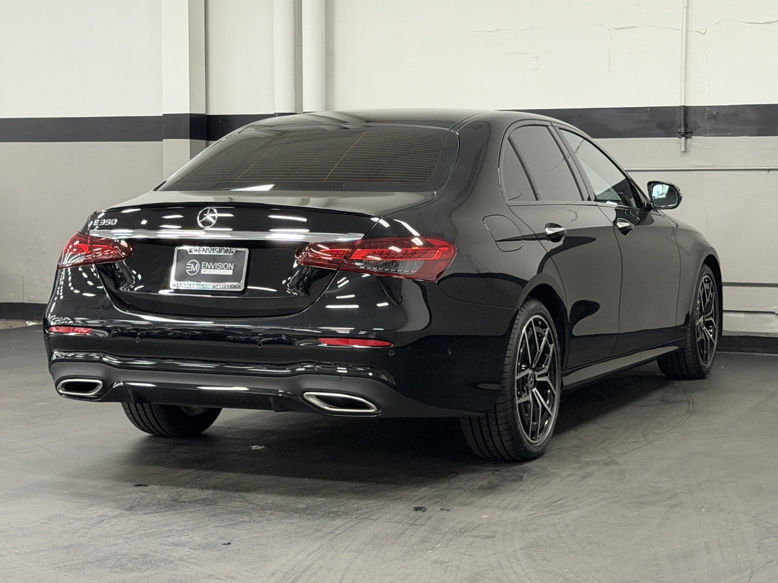 Used 2023 Mercedes-Benz E 350 Sedan image 12