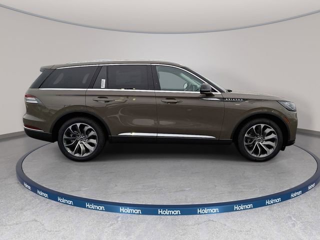 New 2026 Lincoln Aviator Reserve image 4