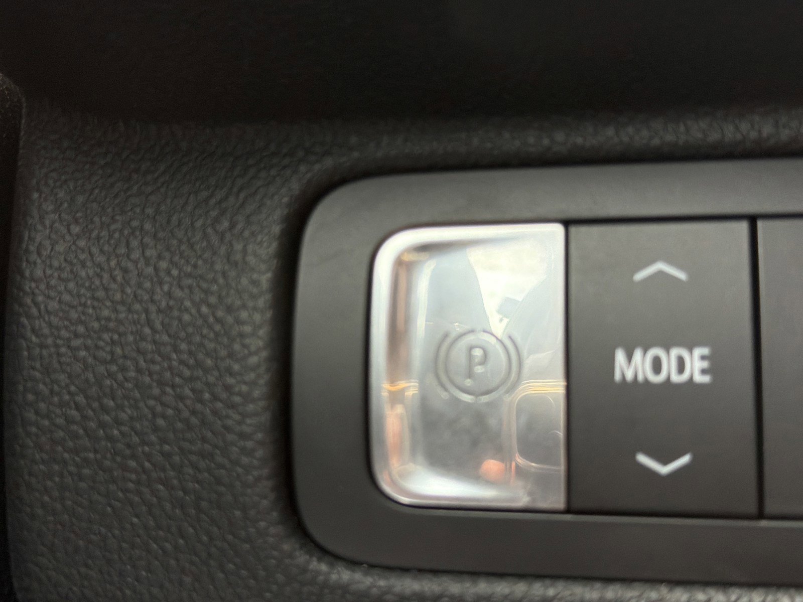 Used 2025 Chevrolet Traverse High Country image 29