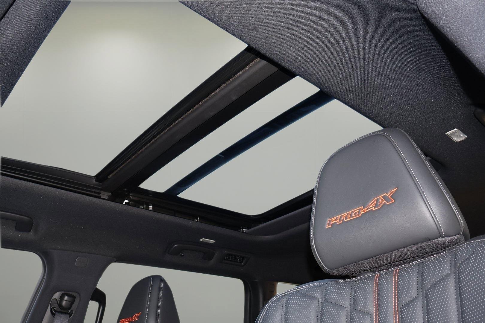 Used 2025 Nissan Armada PRO-4X w/ Pro-4X Premium Package image 30